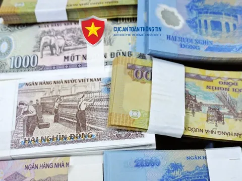 Lừa đảo mua bán tiền giả trên mạng xã hội