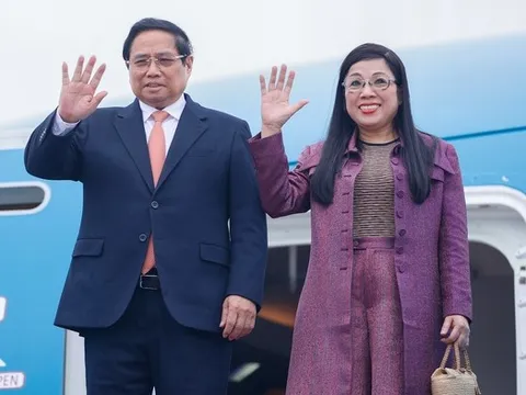 Thủ tướng về tới Hà Nội, kết thúc tốt đẹp chuyến công tác tới Ba Lan, Czech, Thụy Sĩ