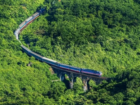 Lập Hội đồng thẩm định tiền khả thi Dự án đường sắt Lào Cai - Hà Nội - Hải Phòng