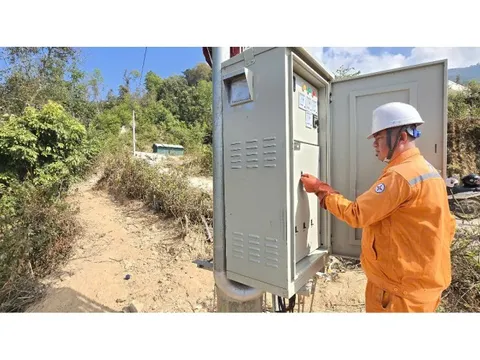 Lai Châu: Thêm hàng trăm hộ vùng sâu vùng xa có điện lưới quốc gia trước Tết Nguyên đán