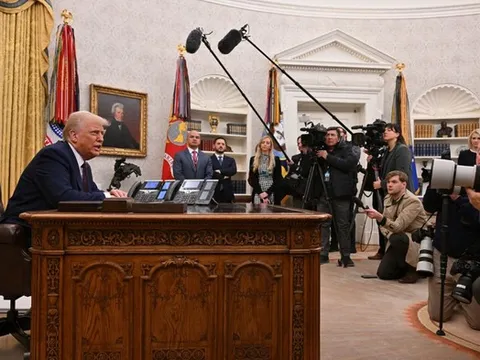 Ông Trump nói, ông Zelensky đã sẵn sàng đàm phán chấm dứt chiến sự