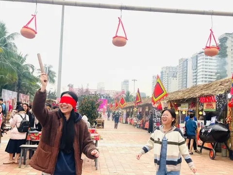 Đà Nẵng, Khánh Hòa: Đảm bảo an toàn cho du khách dịp Tết