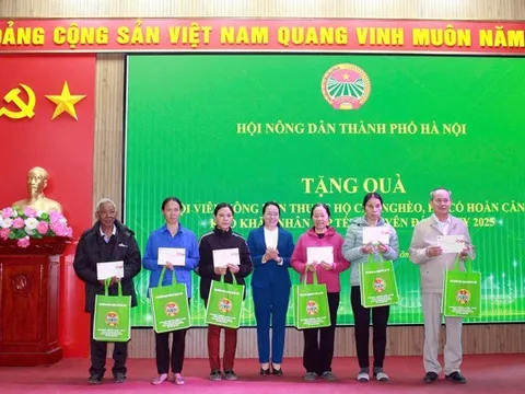 Hội Nông dân Hà Nội chăm lo Tết cho nông dân có hoàn cảnh khó khăn