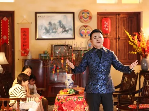 Nghe “Xuân người tha hương” của Tuấn Cường, muốn bỏ hết tất cả để chạy về với mẹ