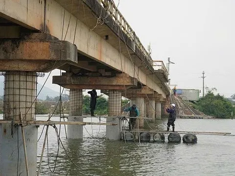 Cho phép lưu thông xe cơ giới từ 3,5 tấn trở xuống qua cầu sông Thai