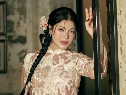 Lily Chen: “Phim Mẹ Biển lấy đi của tôi nhiều nước mắt”