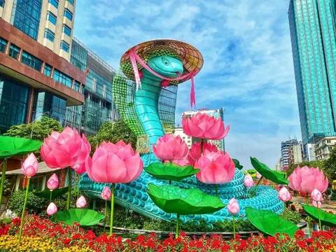 Không khí đón năm mới Ất Tỵ ở nhiều nơi trên thế giới