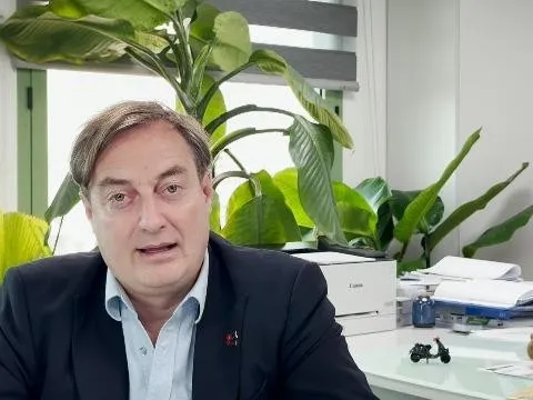 Việt Nam phục hồi đáng kinh ngạc trước những biến động toàn cầu