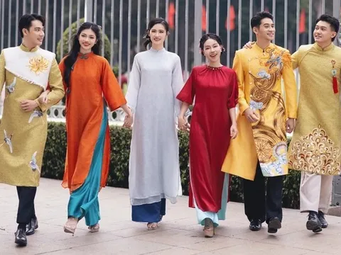Dàn Hoa hậu, Nam vương diện áo dài đón Tết
