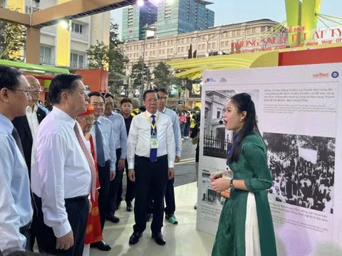 TPHCM: Khai mạc Đường sách Tết Ất Tỵ năm 2025