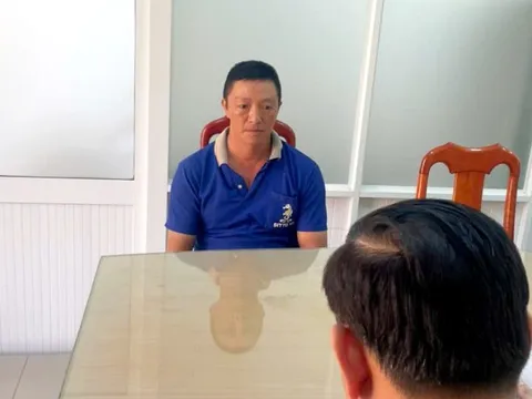 Tạt mắm tôm ngày đầu năm mới vì… chủ nhà tăng giá thuê mặt bằng