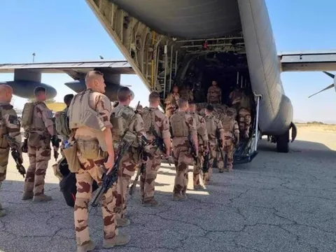 Pháp chính thức không còn hiện diện quân sự ở quốc gia châu Phi này