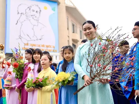 Gìn giữ nét đặc sắc của văn hóa Tết Việt