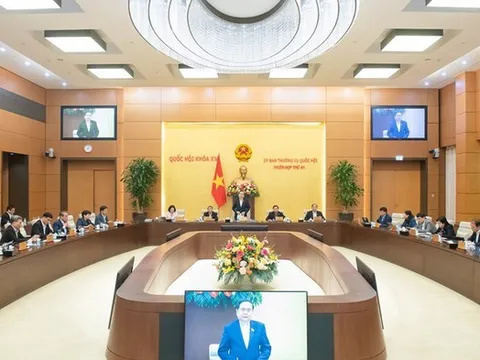 Ủy ban Thường vụ Quốc hội xem xét cơ cấu số lượng thành viên Chính phủ