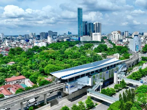 2 tuyến metro của Hà Nội phục vụ gần 75.000 khách dịp Tết