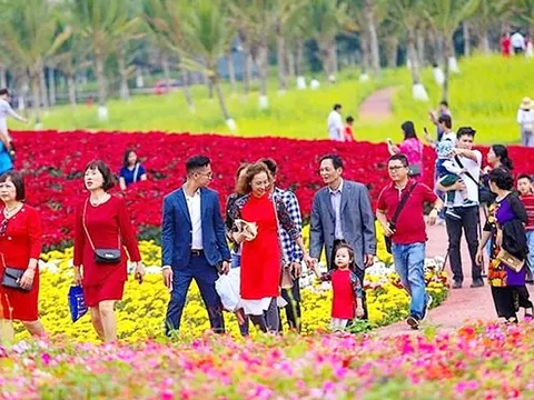 Nhân dân vui Tết, đón Xuân trong an ninh, an toàn