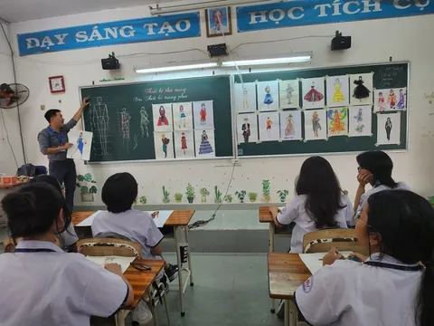 Thí điểm tuyển dụng người có trình độ cao đẳng để dạy một số môn học chương giáo dục phổ thông 2018