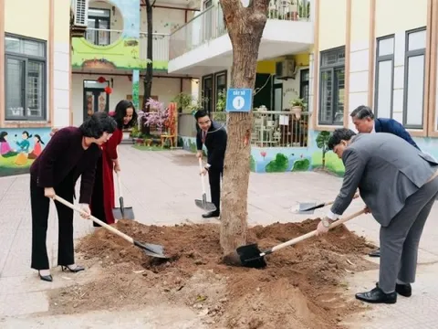 Quận Thanh Xuân phát động Tết trồng cây Xuân Ất Tỵ năm 2025