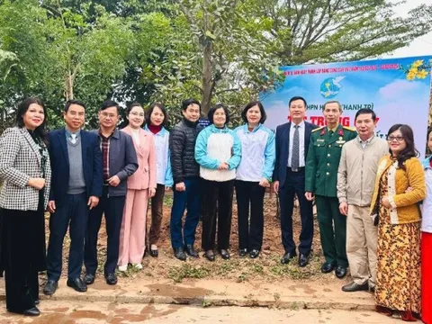 Hội LHPN huyện Thanh Trì lan toả tinh thần “Mỗi phụ nữ một cây xanh”