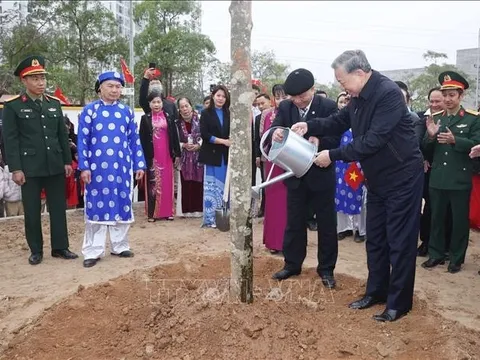 Tổng Bí thư Tô Lâm dự Lễ phát động Tết trồng cây Xuân Ất Tỵ năm 2025 tại Hưng Yên
