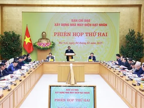 Thủ tướng chủ trì họp về xây dựng nhà máy điện hạt nhân