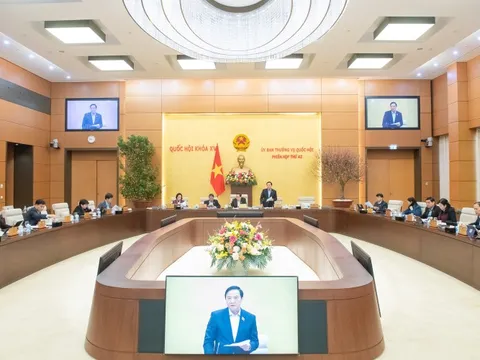 Đổi mới tổ chức và hoạt động của chính quyền địa phương tinh, gọn, mạnh