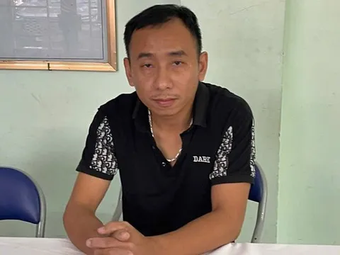 Bắt đối tượng trộm 22 chiếc iPhone bán lấy tiền mở sổ tiết kiệm