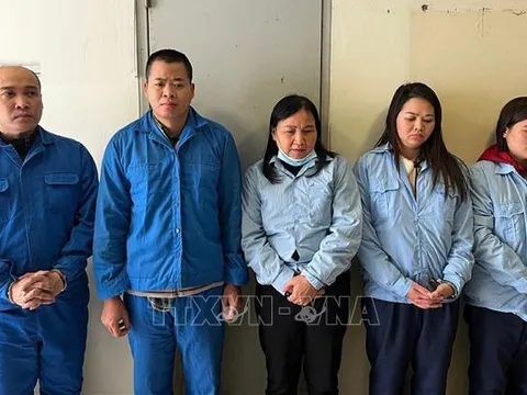 Bắt tạm giam cán bộ Sở Y tế Hà Nội vì hành vi môi giới hối lộ, nhận hối lộ