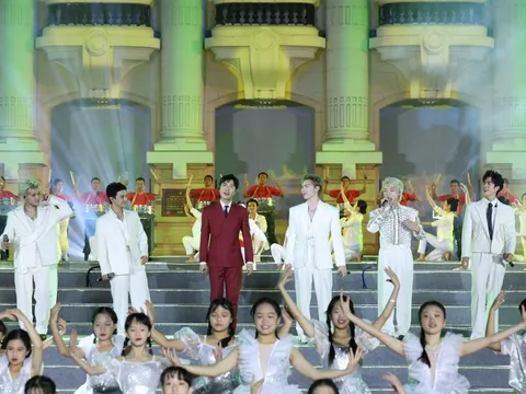 Dàn Anh Trai “Say Hi” tự hào hát “Khát vọng là người Việt”