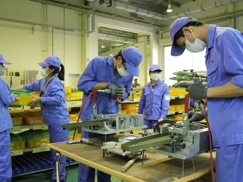 Từ ngày 15/2/2025, một số quy định về lao động, tiền lương sẽ bị bãi bỏ