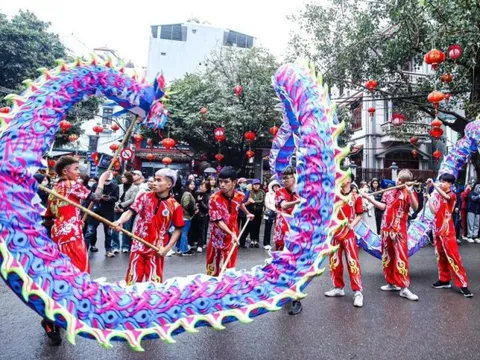 Lễ hội truyền thống làng Triều Khúc (Hà Nội)