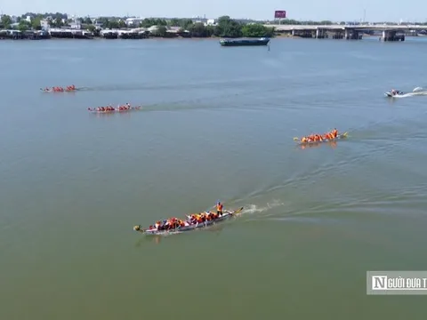 Sức nóng từ Giải Đua thuyền truyền thống tỉnh Đồng Nai năm 2025
