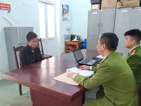 Bắt đối tượng chém người vì mâu thuẫn tình ái