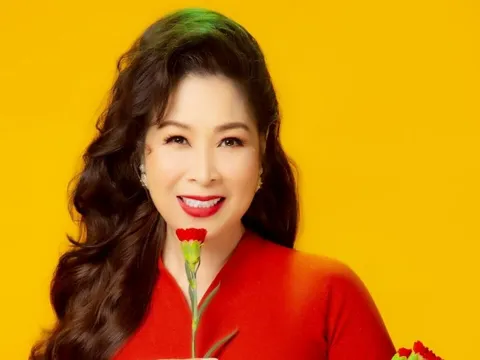 Đầu xuân, NSND Hồng Vân mang đến tin vui lớn tới khán giả