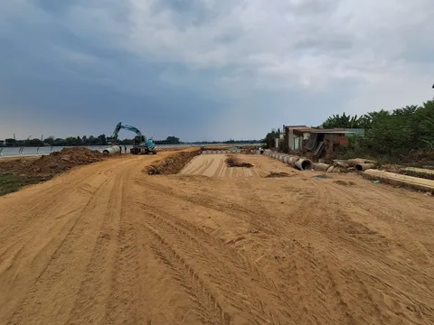 Nguyên nhân dự án Đường và Kè ven sông Đồng Nai thi công chậm tiến độ