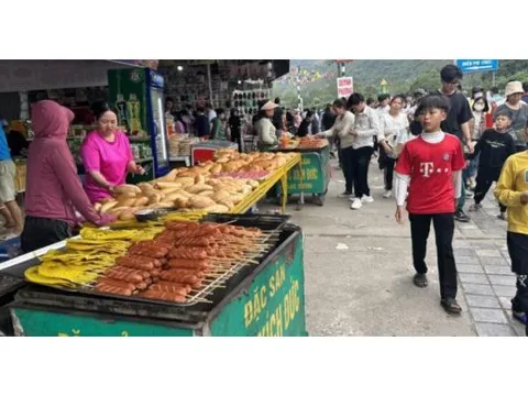 Vi phạm an toàn vệ sinh thực phẩm tại khu lễ hội, xử lý như nào?