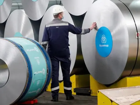 Châu Âu phản ứng dữ dội trước “đòn” thuế quan mới nhất của ông Trump