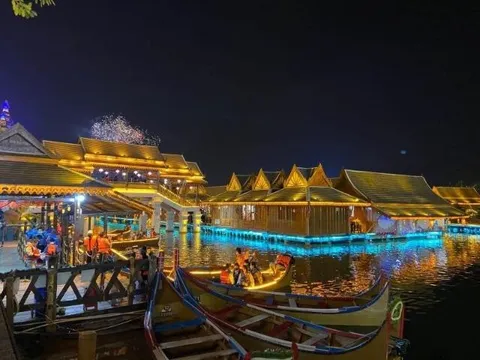 Việt Nam chinh phục thiên đường du lịch Tây Song Bản Nạp