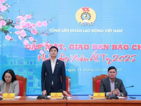 Biểu dương 95 công nhân lao động tiêu biểu là đảng viên Đảng Cộng sản Việt Nam