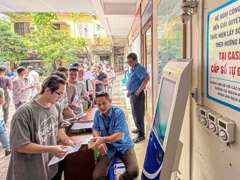 Bàn giao sát hạch, cấp giấy phép lái xe về Bộ Công an trước 19/2