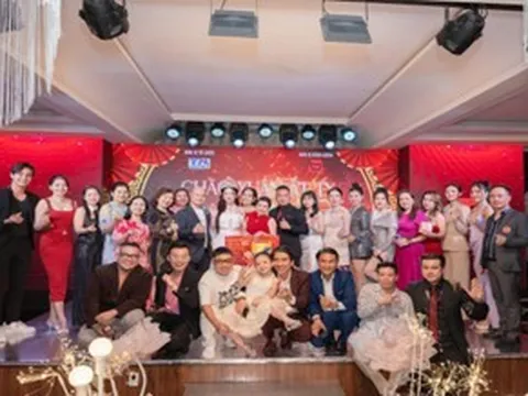 Tưng bừng chào xuân Ất Tỵ 2025: Ra mắt sàn thương mại điện tử với nhiều ưu đãi hấp dẫn