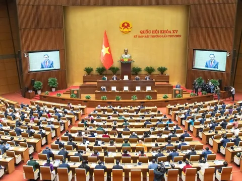 Quốc hội họp bàn về cơ cấu tổ chức và số lượng thành viên Chính phủ
