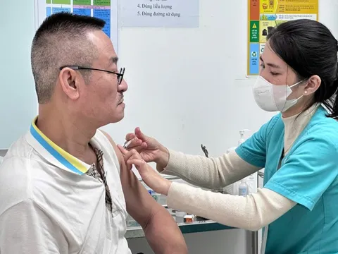 Hà Nội: Số ca mắc tay chân miệng và sởi tăng, ngành y tế tăng cường phòng chống