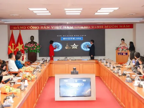 Giải Cống hiến đã tiến ra châu lục