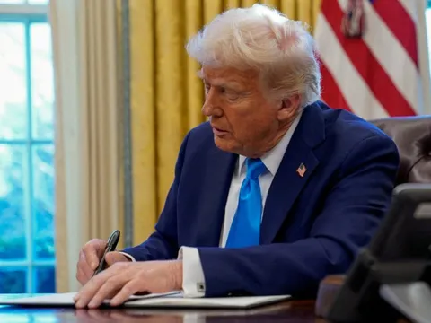 Loạt “đòn” thuế quan của ông Trump khiến ngành công nghiệp ô tô Mỹ bất an