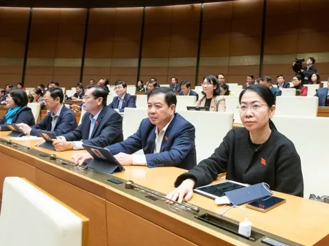 Quốc hội chốt gọi "kỳ họp bất thường" là "kỳ họp không thường lệ"