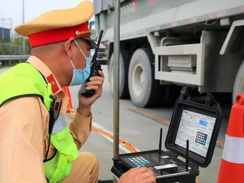 Cục CSGT nói gì về thông tin "công an tiếp nhận cấp, đổi giấy phép lái xe từ 19/2"?