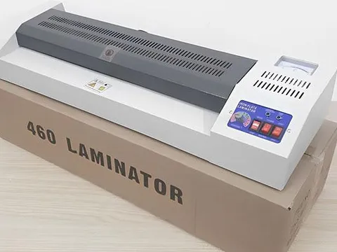 Những dòng máy ép plastic công nghiệp đáng mua tại Kumisai