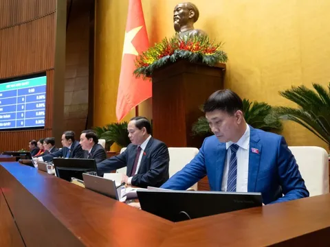 Giữ nguyên mô hình tổ chức chính quyền địa phương gồm HĐND và UBND