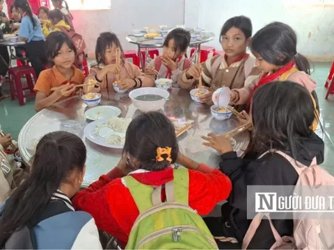 Hành trình ươm mầm xanh cho học sinh vùng biên